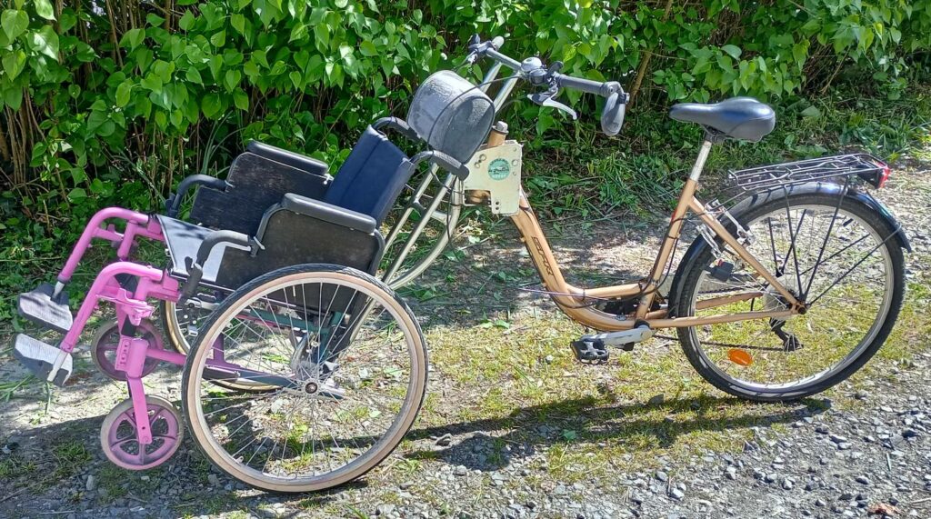 Location vélo pousseur avec fauteuil